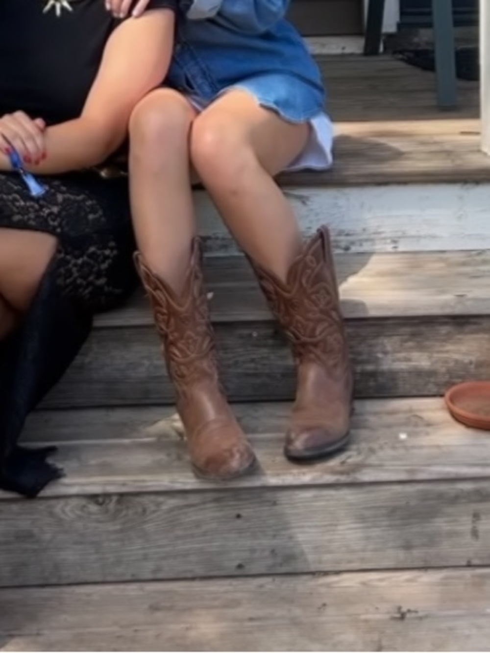 Ariat Brown Embroidered Leather Cowboy Boots